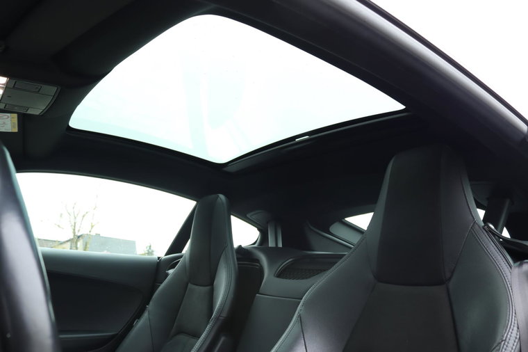 Vehicle Image 21