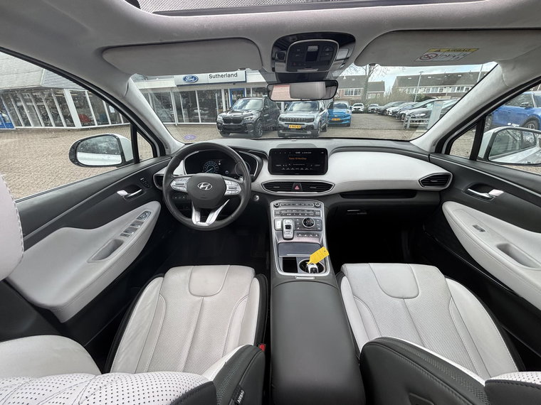 Vehicle Image 38