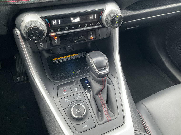Vehicle Image 29