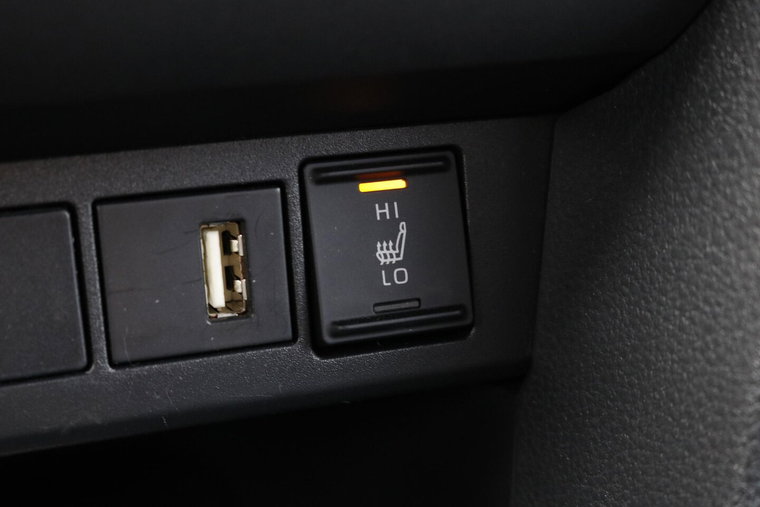 Vehicle Image 24