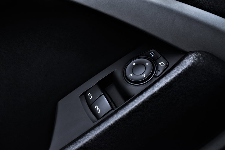 Vehicle Image 33