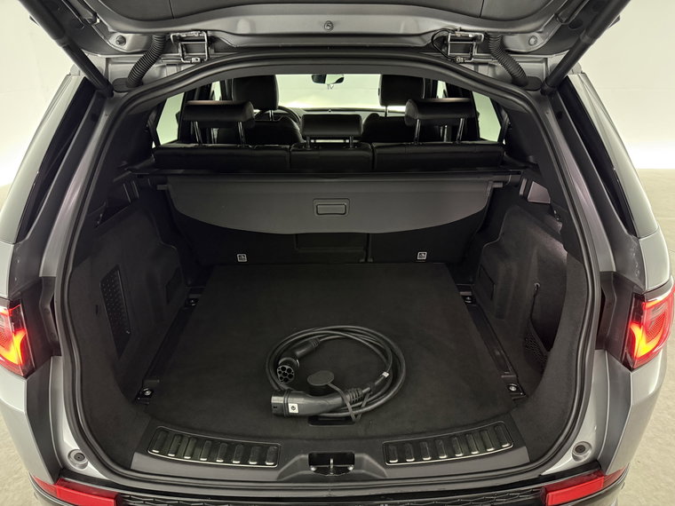 Vehicle Image 36