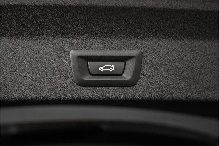 Vehicle Image 45