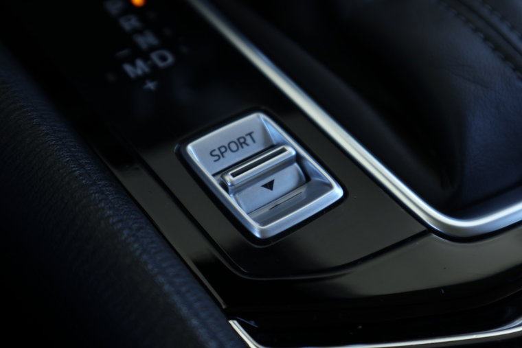 Vehicle Image 32
