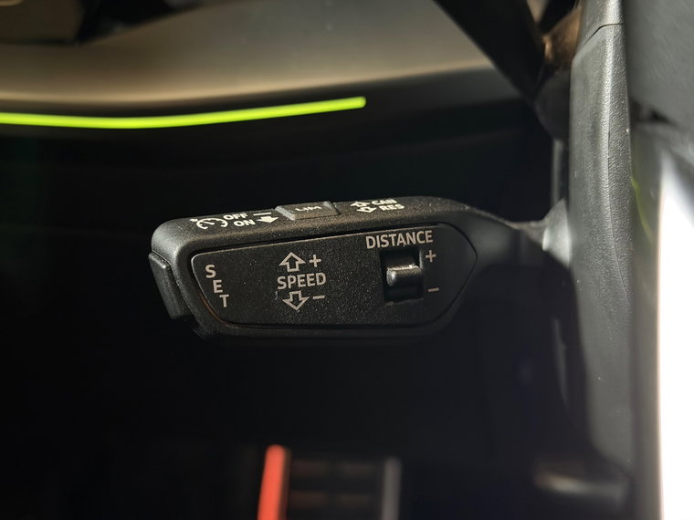 Vehicle Image 27