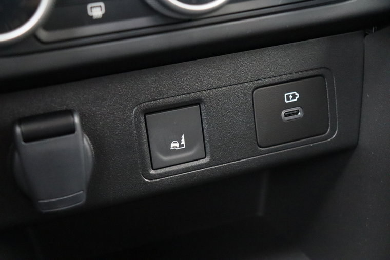 Vehicle Image 27