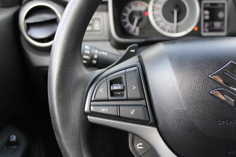 Vehicle Image 17