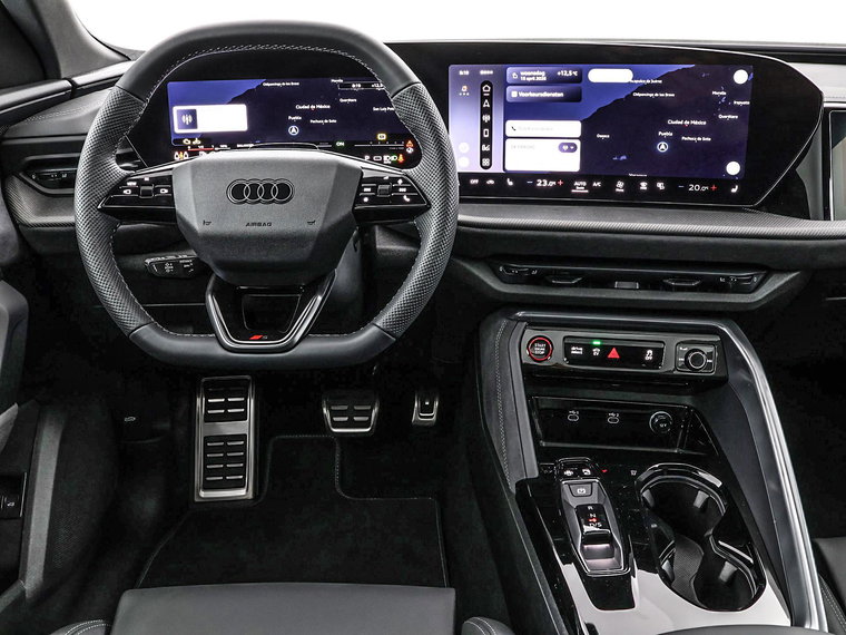 Vehicle Image 25