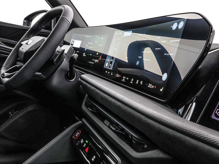 Vehicle Image 36