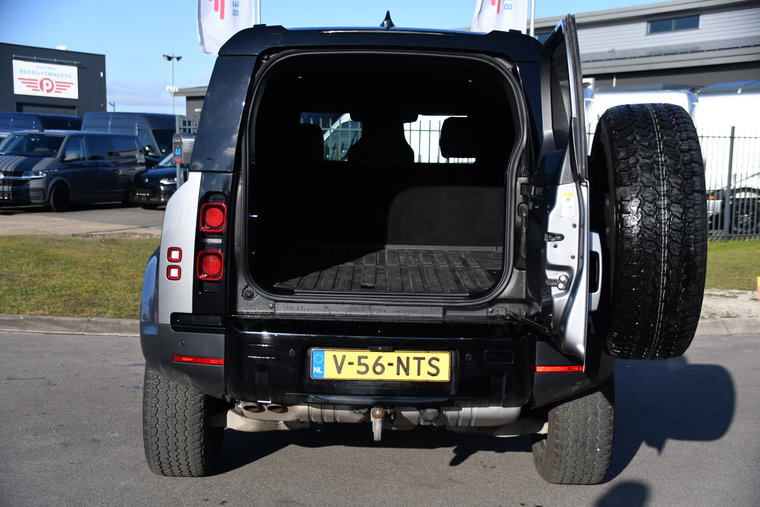 Vehicle Image 38