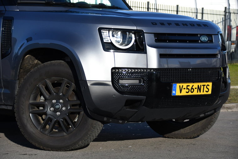 Vehicle Image 8