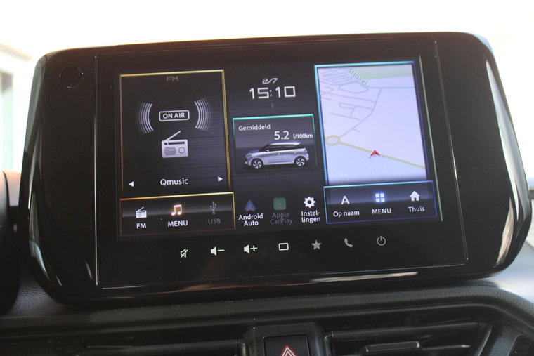 Vehicle Image 13