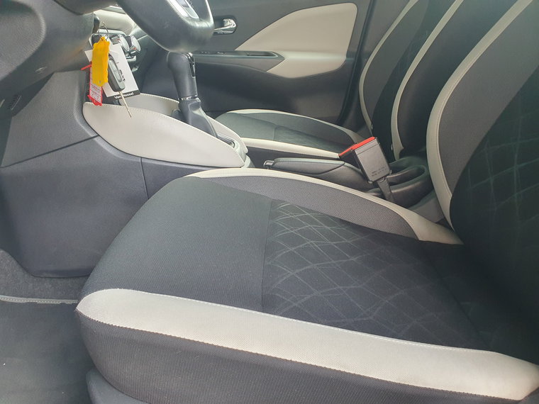 Vehicle Image 39