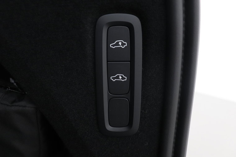 Vehicle Image 60