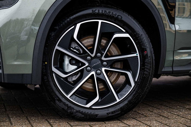Vehicle Image 30