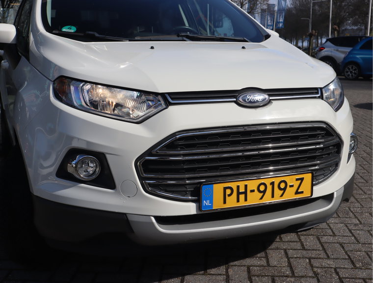 Vehicle Image 23
