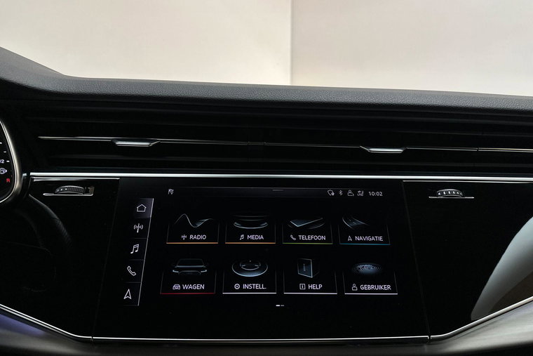 Vehicle Image 30