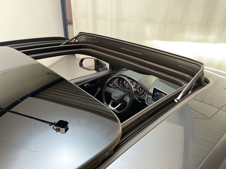 Vehicle Image 18