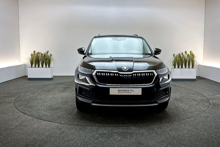 Vehicle Image 9
