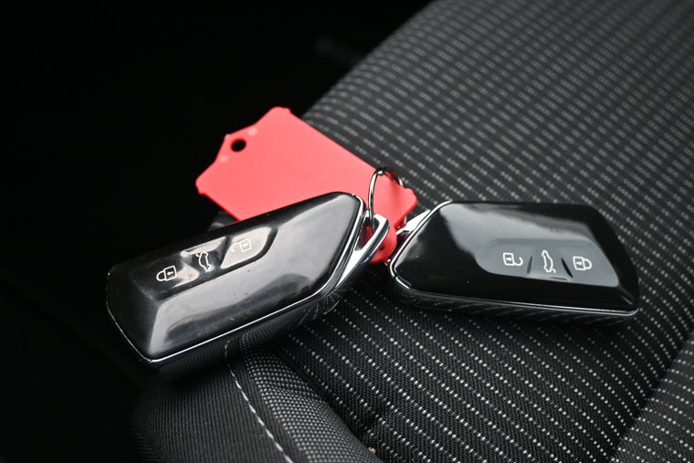 Vehicle Image 22