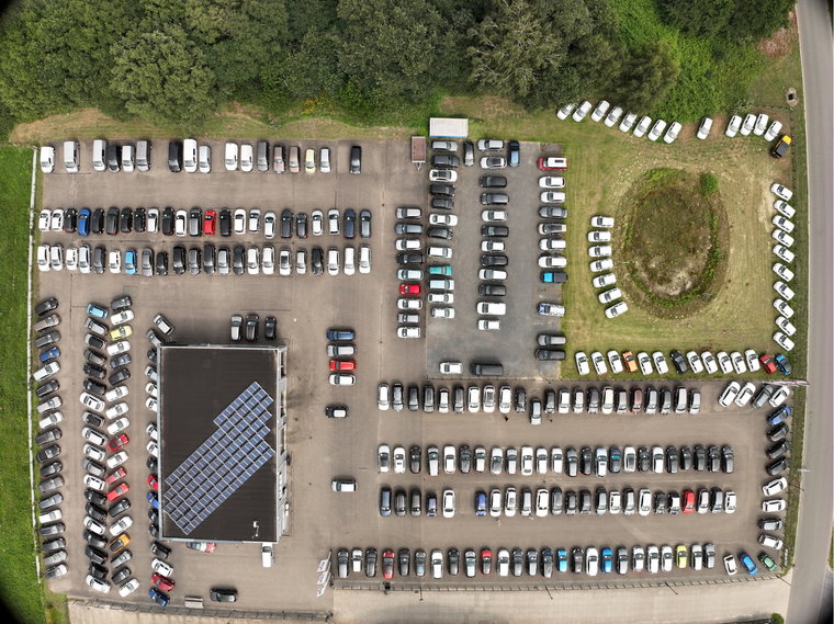 Vehicle Image 37