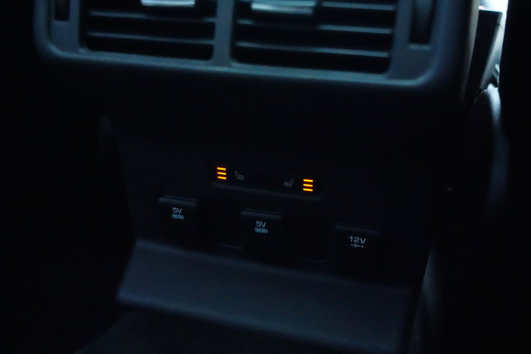 Vehicle Image 27