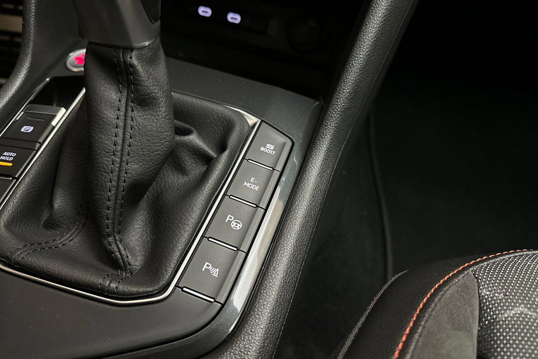 Vehicle Image 39