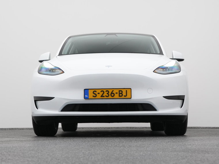 Vehicle Image 36