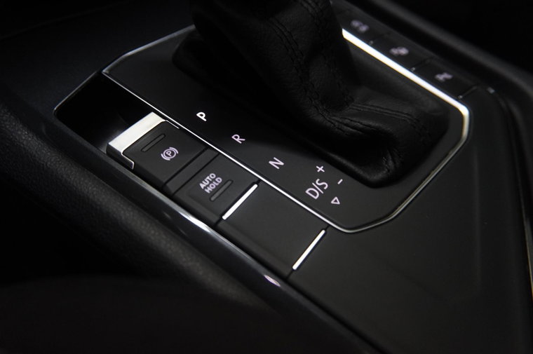 Vehicle Image 40