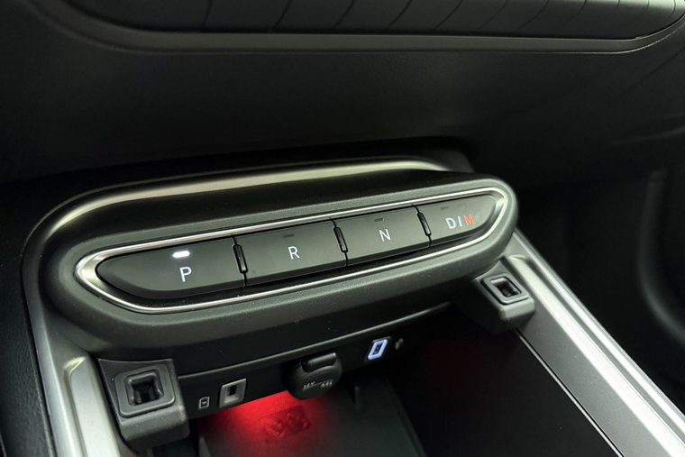 Vehicle Image 30