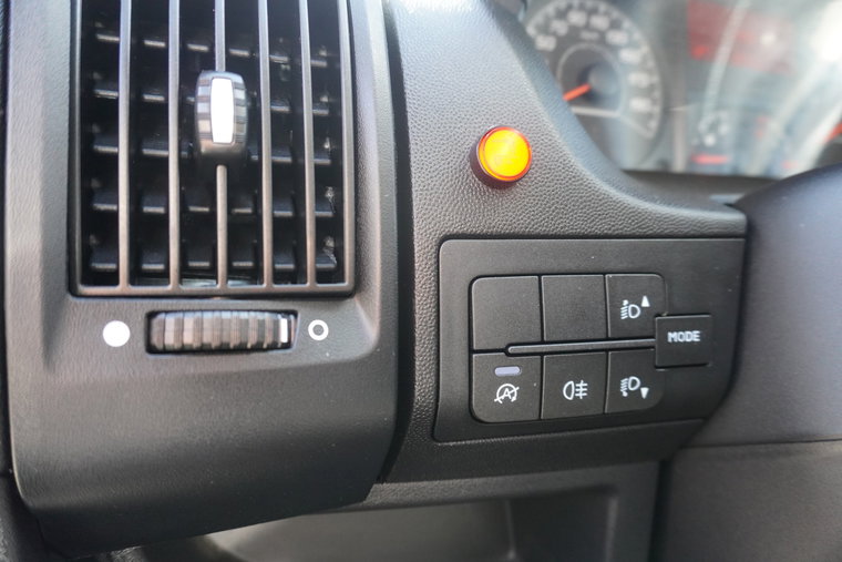 Vehicle Image 17