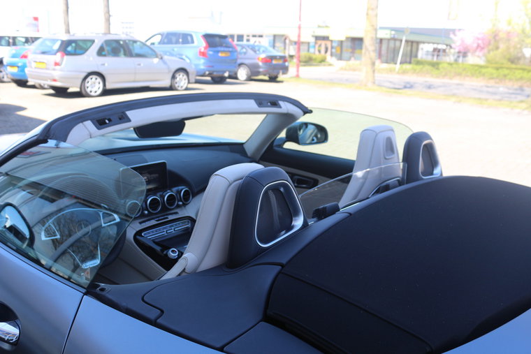 Vehicle Image 38