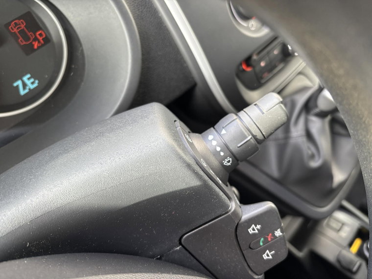 Vehicle Image 26