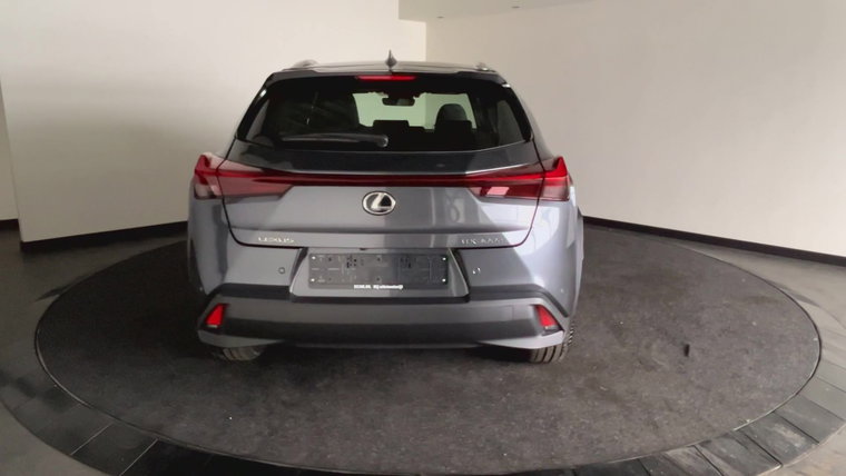 Vehicle Image 18