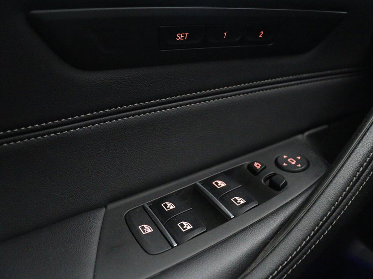 Vehicle Image 42
