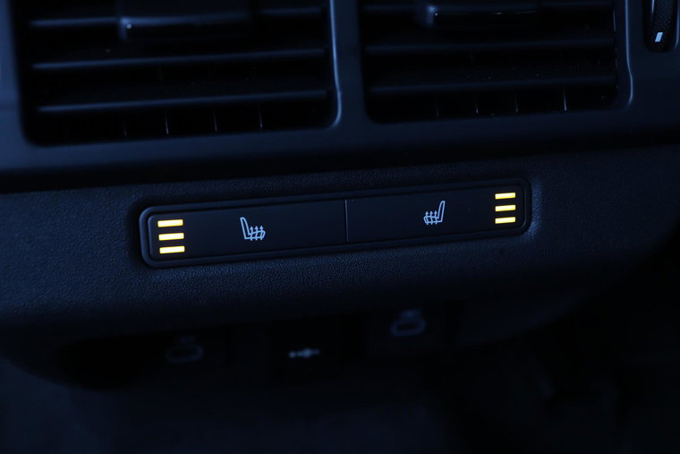 Vehicle Image 54