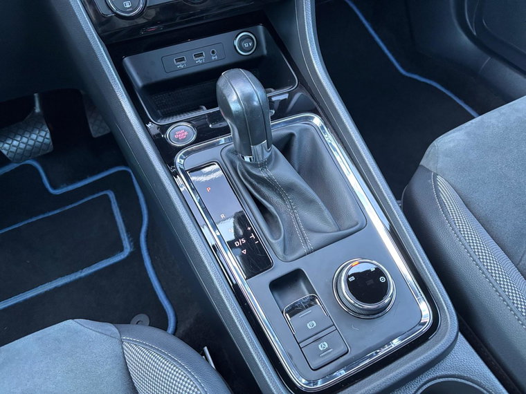 Vehicle Image 33