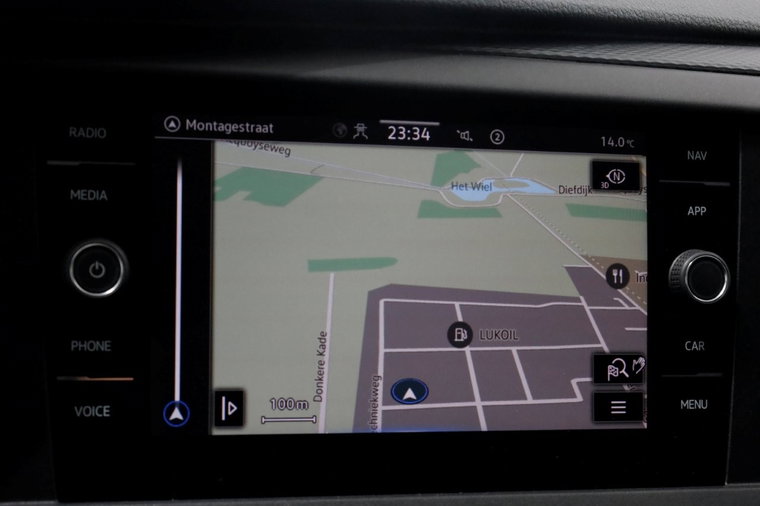 Vehicle Image 14