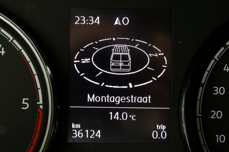 Vehicle Image 16
