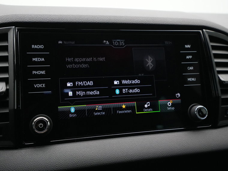 Vehicle Image 28