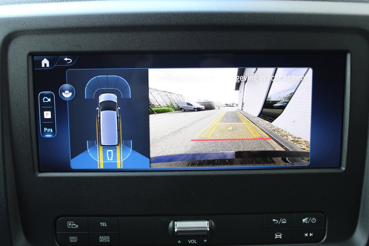 Vehicle Image 18
