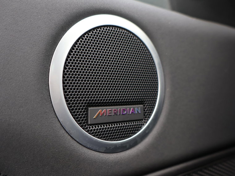 Vehicle Image 27