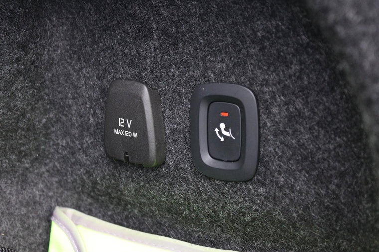 Vehicle Image 43