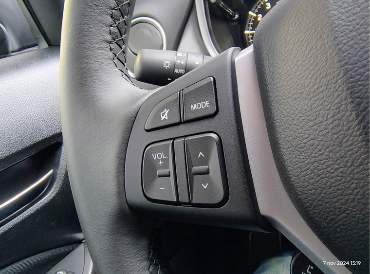 Vehicle Image 20