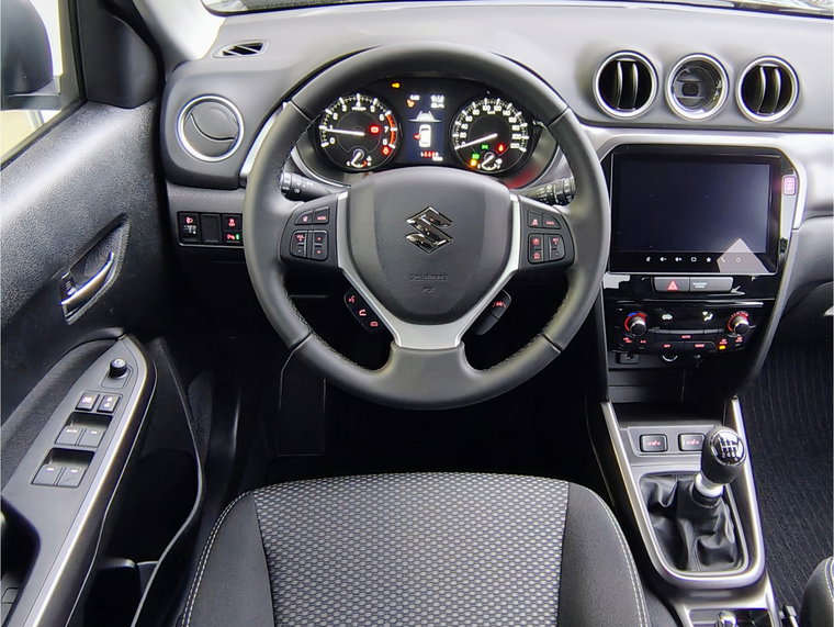 Vehicle Image 10