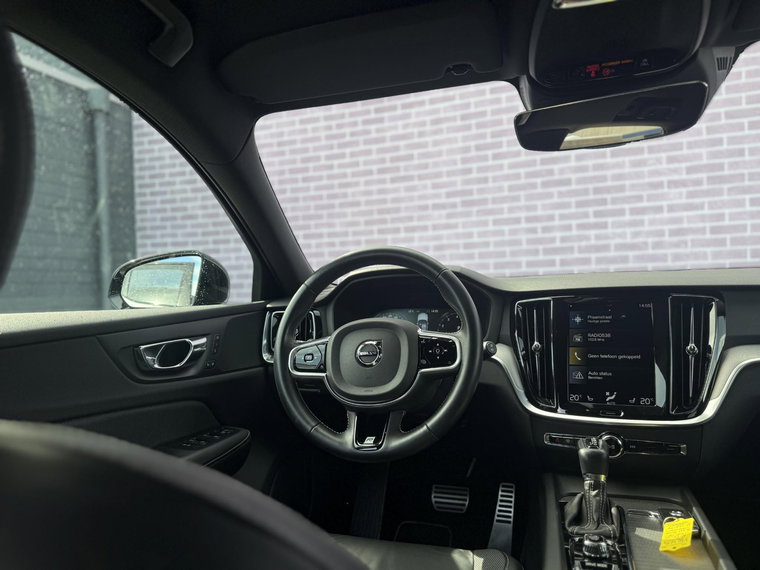 Vehicle Image 27