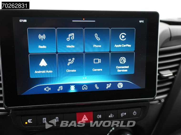Vehicle Image 35