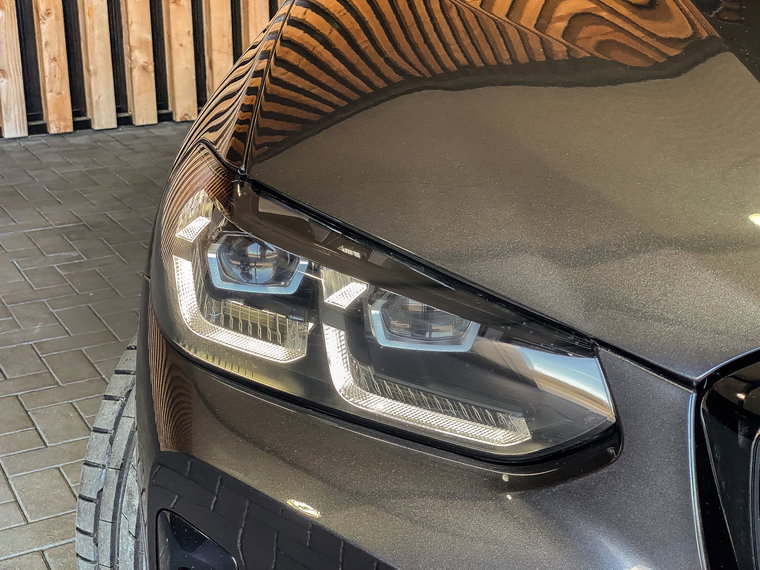 Vehicle Image 38
