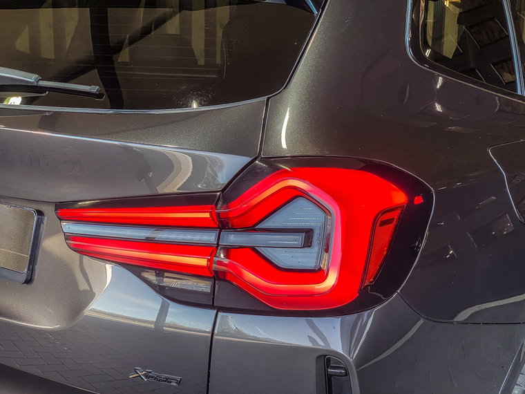 Vehicle Image 44