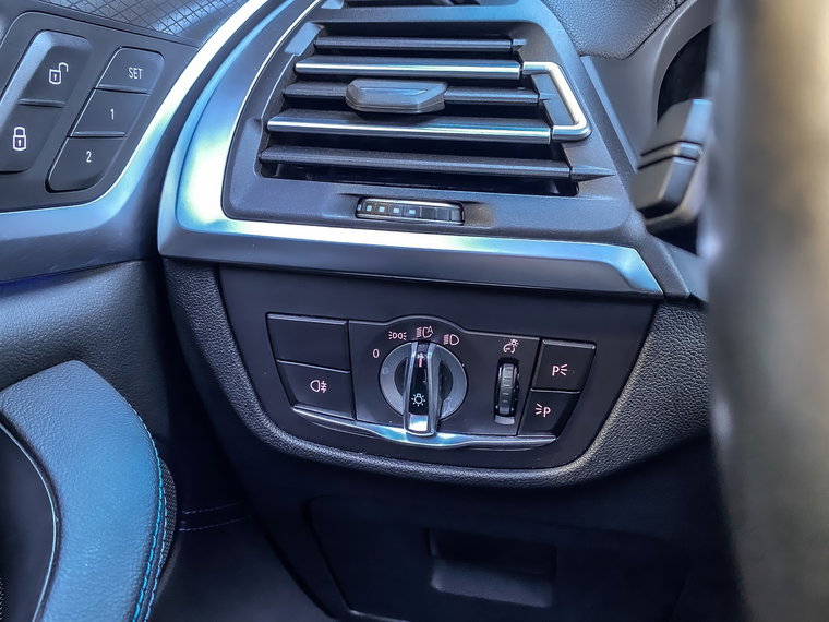 Vehicle Image 50